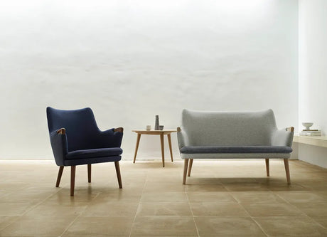 CH72 Sofa von Hans J. Wegner - Eg-Stofgruppe 1 / Seife - Jacobsen Plus