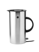 EM77 Wasserkocher, 1,5 l von Stelton - Stahl - Jacobsen Plus