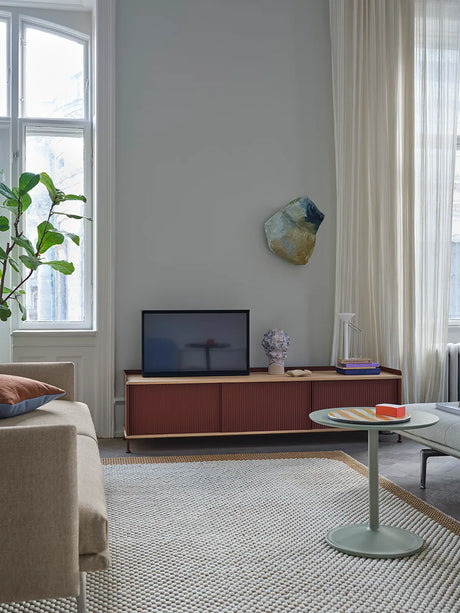 Enfold Sideboard, 186 x 45 cm von Muuto - Schwarz - Jacobsen Plus
