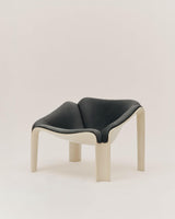 F300 Lounge Chair von GUBI - 8 - Jacobsen Plus