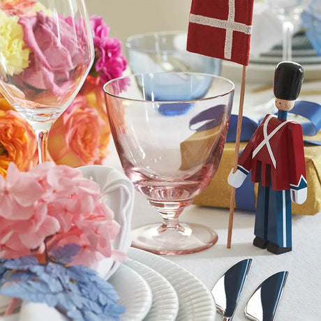 Fahnenträger mit Textilflagge, Mini von Kay Bojesen - 3 - Jacobsen Plus