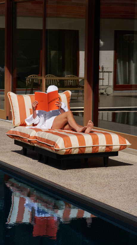 Paletti Outdoor Daybed von Fatboy - Orange Creme - Jacobsen Plus