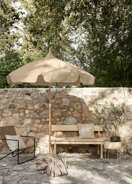 Lull Sonnenschirm, Dark Chocolate fra Ferm Living - 2 - Jacobsen Plus