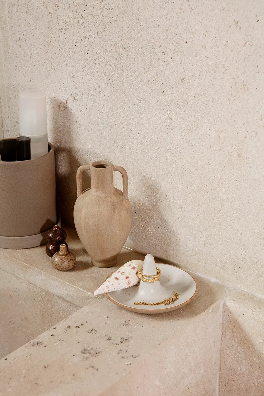 Ring Cone, Off-white Speckle von Ferm Living - 2 - Jacobsen Plus