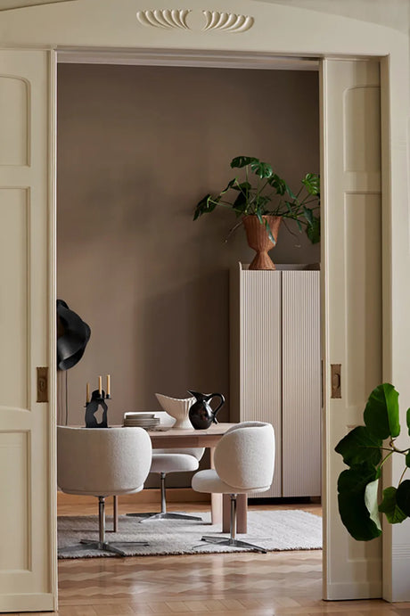 Rico Esszimmerstuhl, Swivel von Ferm Living - Bouclé - Off-White - Jacobsen Plus
