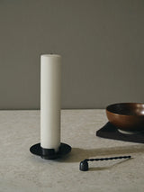 Block Kerzenhalter, schwarz Messing von Ferm Living - 2 - Jacobsen Plus