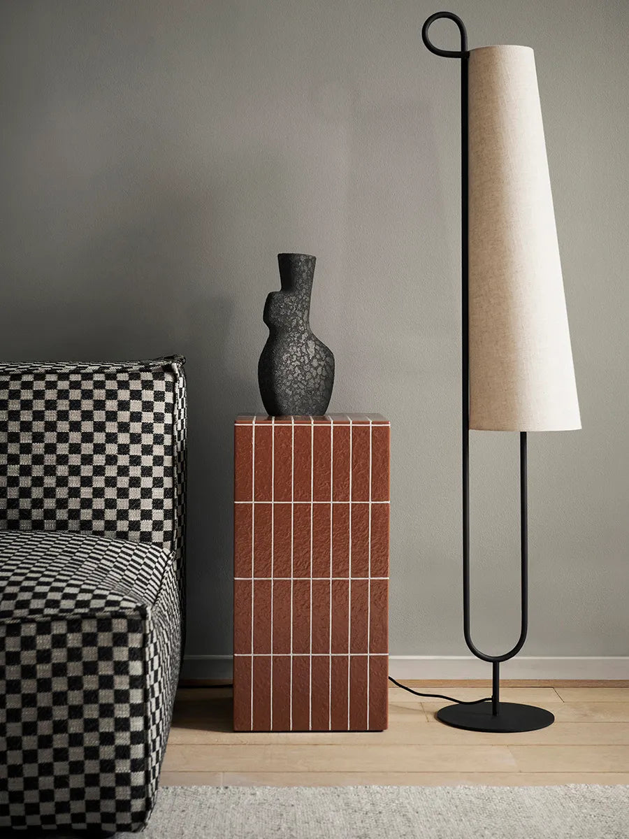 Yara Vase Large, rustic iron fra Ferm Living