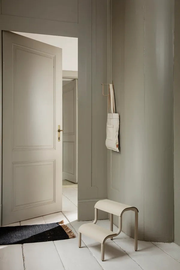 Up Step Stool von Ferm Living - 2 - Jacobsen Plus