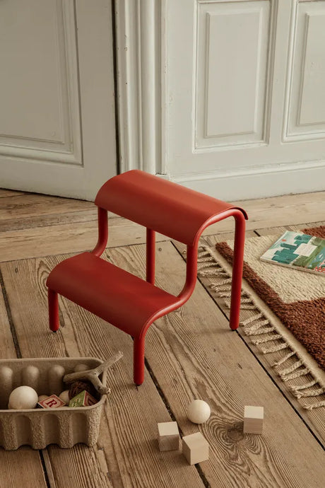 Up Step Stool von Ferm Living - Schwarz - Jacobsen Plus