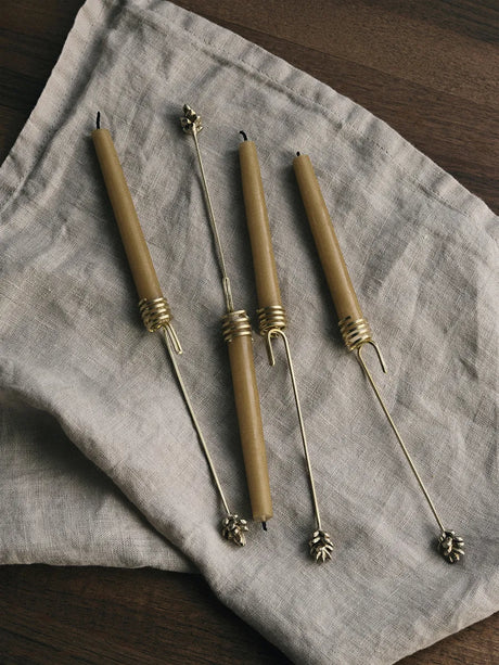 Forest Christmas Tree Candle Holders, Set à 4 Stück, Messing von Ferm Living - 2 - Jacobsen Plus