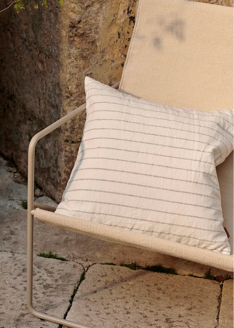 Grand Cushion, offwhite/chocolate fra Ferm Living - 2 - Jacobsen Plus