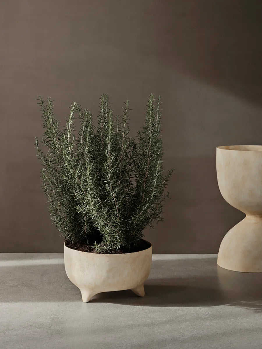Evoke Pot, low von Ferm Living
