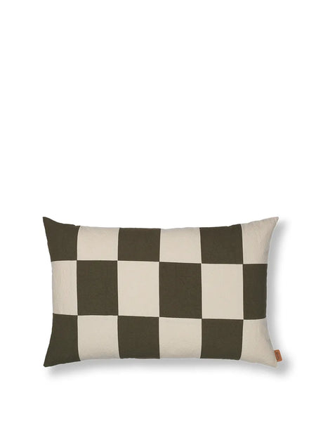 Fold Patchwork Kissen von Ferm Living - Kaffee - Jacobsen Plus