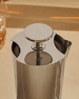 Der Tending Box Double Bar Strainer von Alessi - 2 - Jacobsen Plus