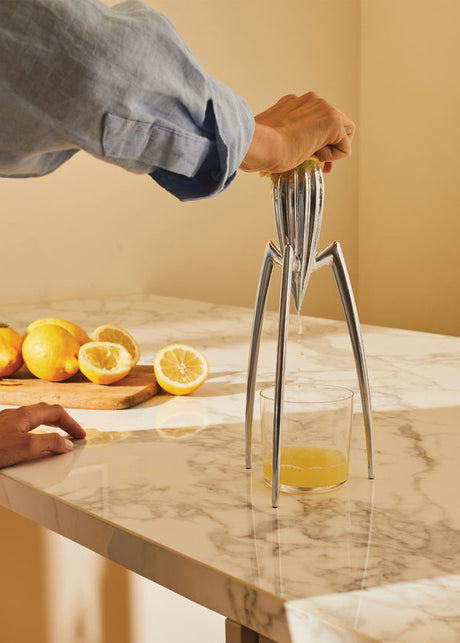 Juicy Salif citronpresser fra Alessi - 2 - Jacobsen Plus