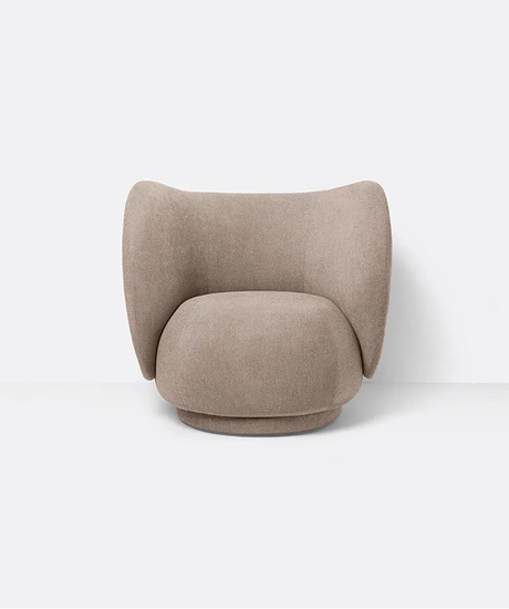 Rico Lounge Chair, bouclé i sand fra Ferm Living - 1 - Jacobsen Plus