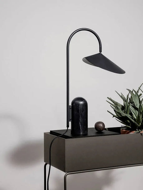 Tray für Plant Box von Ferm Living - Holz - Schwarz - Jacobsen Plus