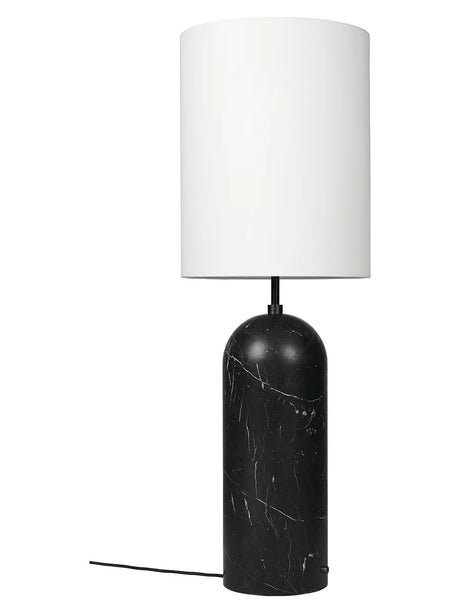 Gravity XL Floor Lamp, High von GUBI - Weißer Bildschirm / Schwarzer Marmor - Jacobsen Plus