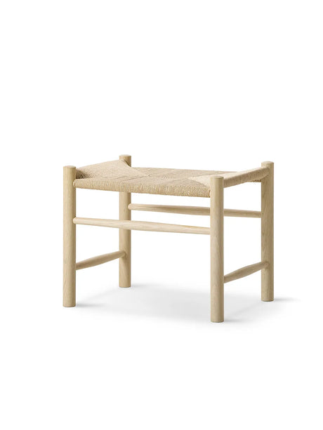 J16 Hocker von Hans J. Wegner - Eiche geseift-Naturgeflecht - Jacobsen Plus
