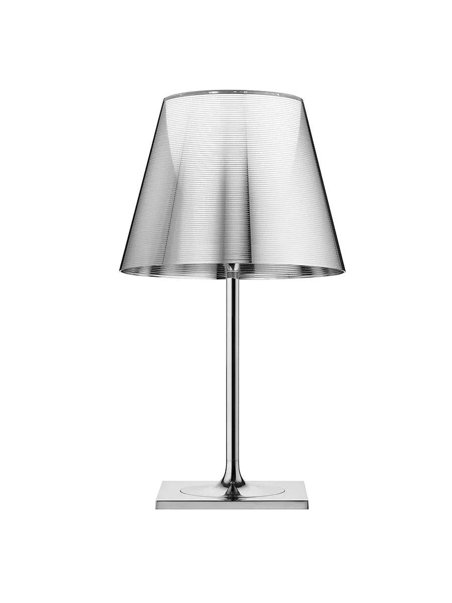 KTribe T2 Tischleuchte von Flos - Aluminiertes Silber - Jacobsen Plus