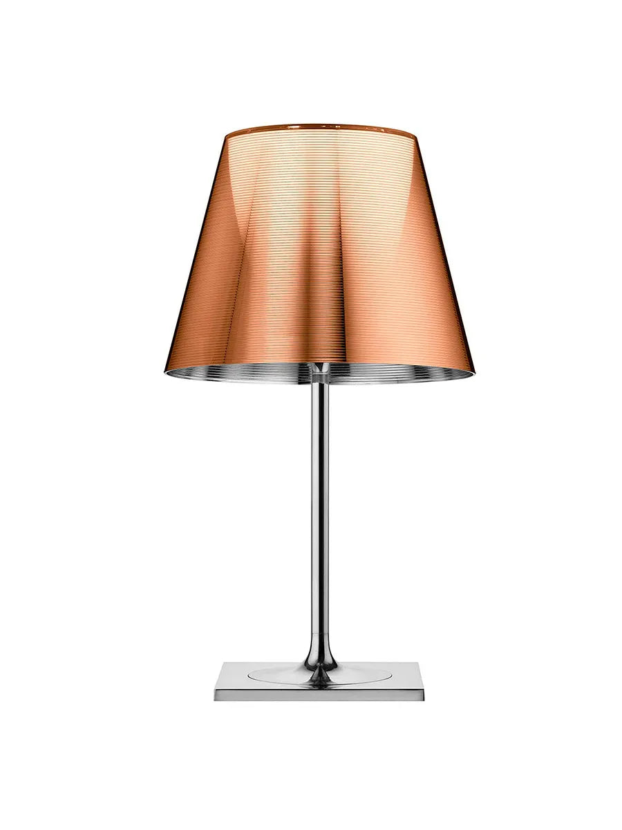 KTribe T2 Tischleuchte von Flos - Aluminiumbeschichtete Bronze - Jacobsen Plus