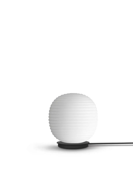 Lantern Globe Tischleuchte small, von New Works - 4 - Jacobsen Plus