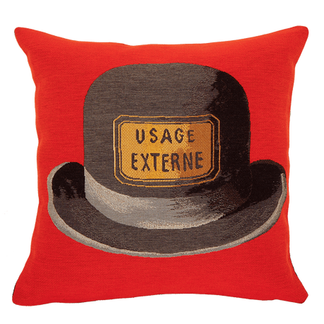 Magritte Le bouchon d'épouvante rouge Kissen von Poulin Design - 1 - Jacobsen Plus