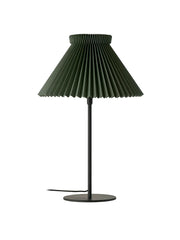 334T Tischleuchte, moss green fra Le Klint