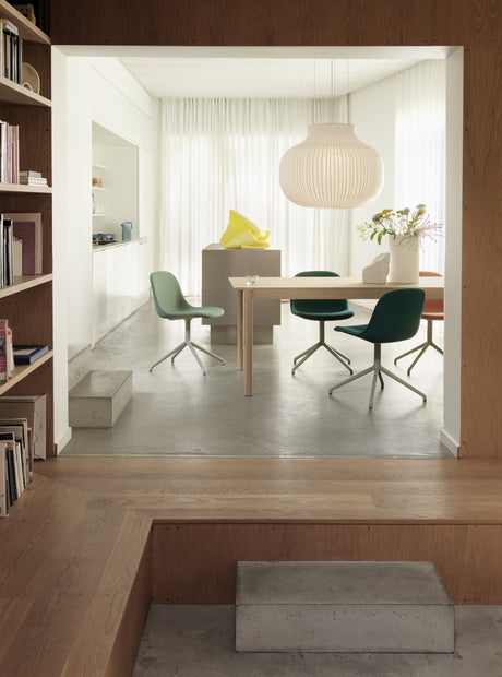 Strand Pendelleuchte, geschlossen von Muuto - Ø45 cm - Jacobsen Plus