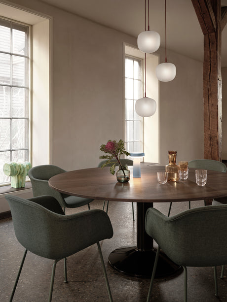 Midst Tisch Ø 140 cm, von Muuto - Grey Marble - Grey - Jacobsen Plus