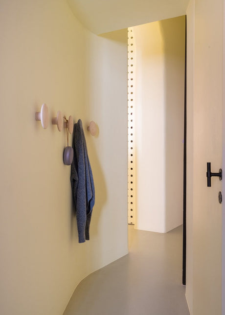 Dots von Muuto - 2 - Jacobsen Plus
