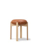 Pioneer Stool, lackierte Eiche/max 95 von Fredericia Furniture