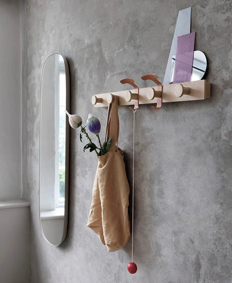 Avail Coat Rack von Muuto - Eiche - Kupferbraun - Jacobsen Plus
