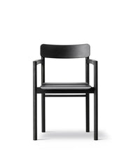 Post Esszimmerstuhl, Eiche Schwarz lackiert von Fredericia Furniture