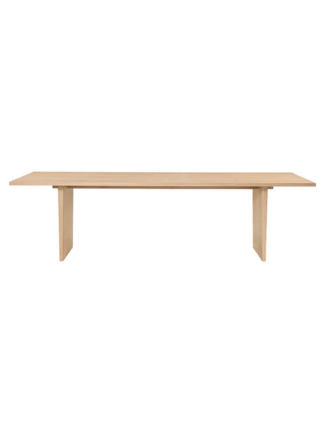 Private Dining Table, 260x100 cm von GUBI - Helles gebeiztes Eichenholz - Jacobsen Plus