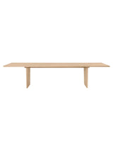 Private Dining Table, 320x100 cm fra GUBI - Light Stained Oak - Jacobsen Plus