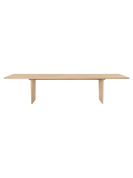 Private Dining Table, 320x100 cm von GUBI - 1 - Jacobsen Plus