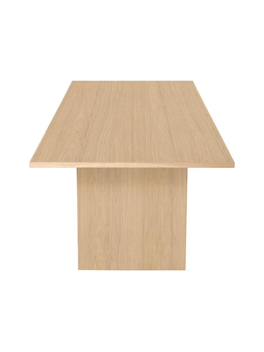Private Dining Table, 260x100 cm fra GUBI - 5 - Jacobsen Plus