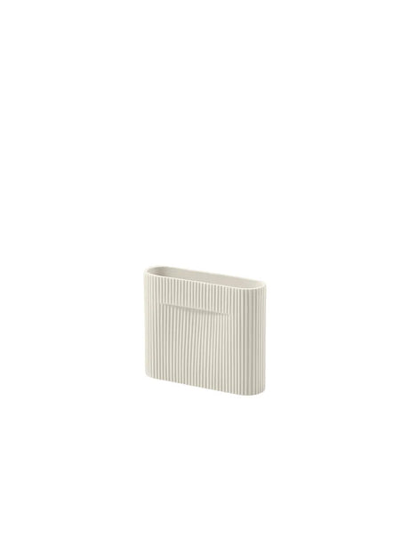 Ridge Vase von Muuto - Offwhite / H16,5 cm - Jacobsen Plus