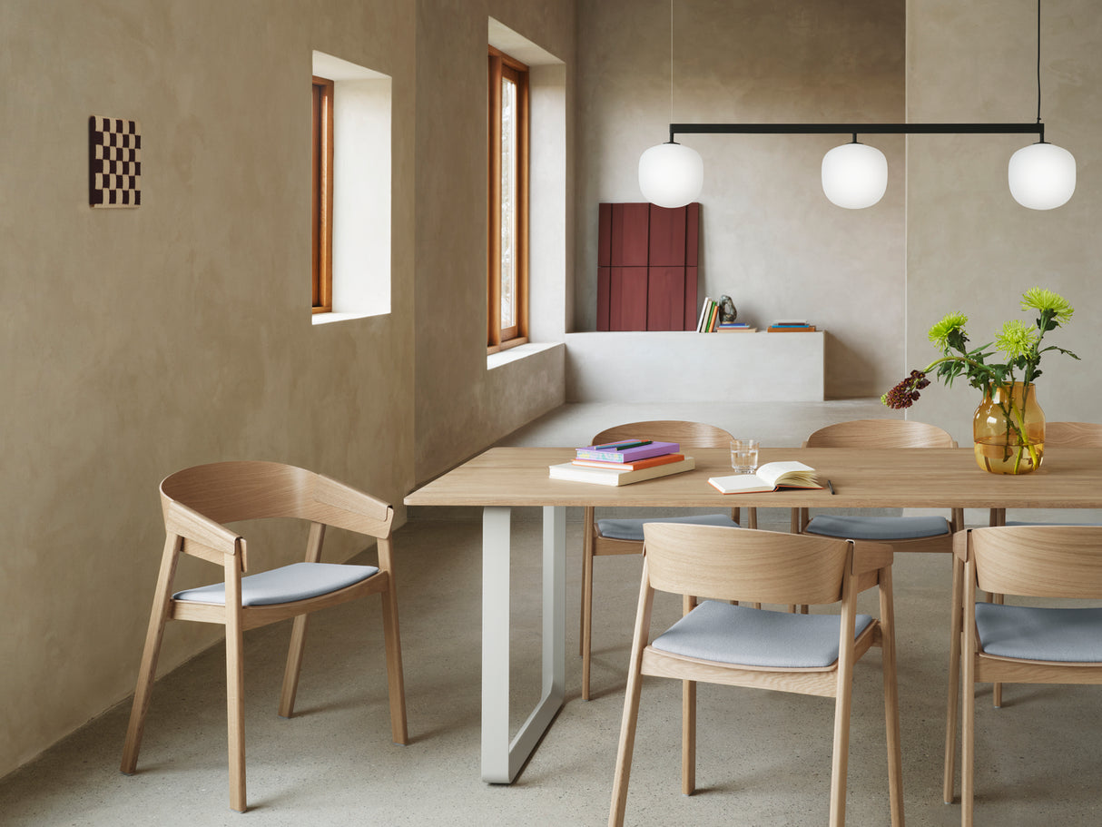 70/70 Tisch von Muuto - 2 - Jacobsen Plus