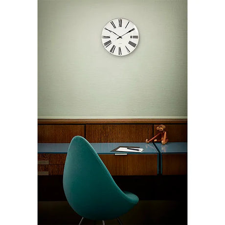 Roman Wanduhr von Arne Jacobsen (Ø: 48) - 3 - Jacobsen Plus
