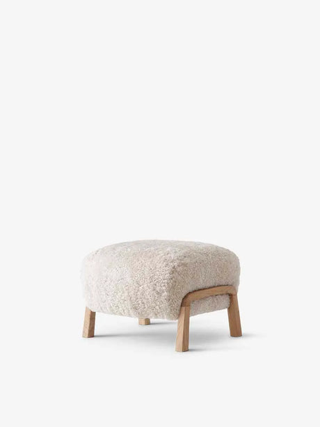Wulff Hocker von &Tradition - Sheepskin, Skandilock 17mm Moonlight / Eg - Jacobsen Plus
