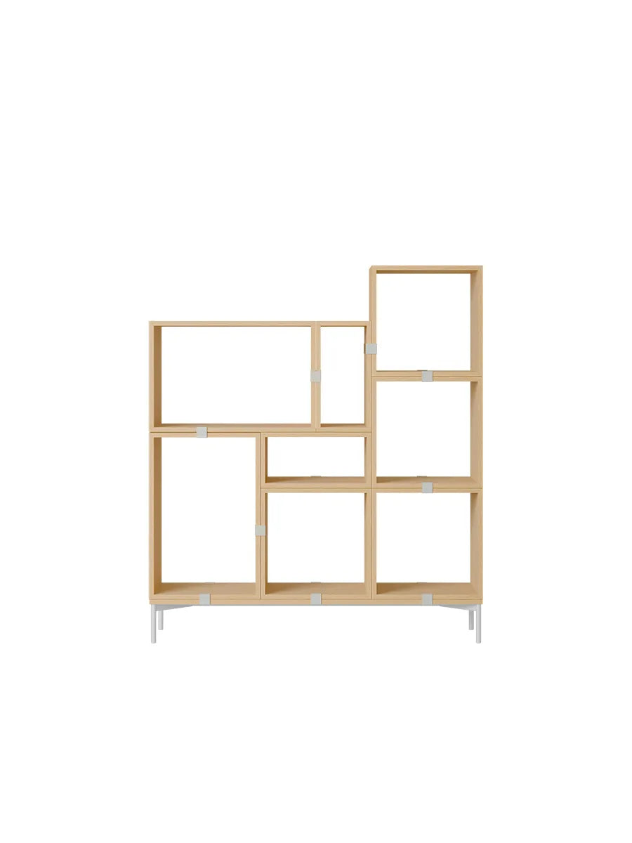 Stacked Storage System, bookcase 5 fra Muuto - Oak - Jacobsen Plus