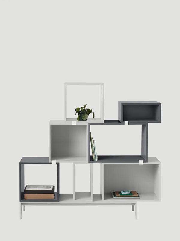 Stacked Reol, medium fra Muuto - 5 - Jacobsen Plus