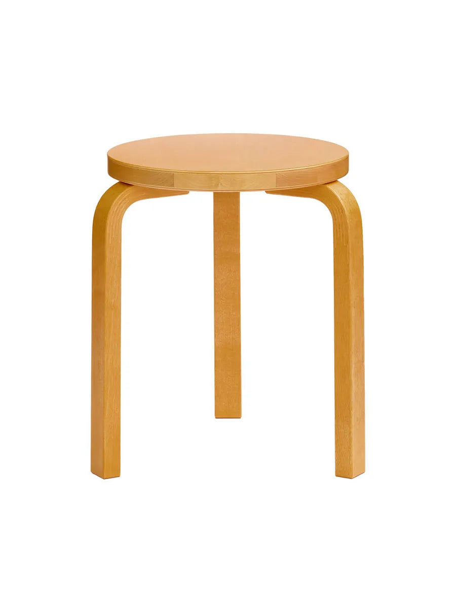 Stool 60, honigfarben gebeiztes Birkenholz von Artek - 1 - Jacobsen Plus
