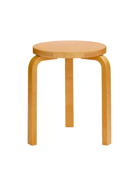 Stool 60, honigfarben gebeiztes Birkenholz von Artek - 1 - Jacobsen Plus