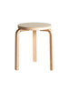 Stool 60, lackierte Birke von Artek