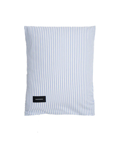 Wall Street Oxford Pillow Cover 60x63 cm von Magniberg - White Stripe - Jacobsen Plus