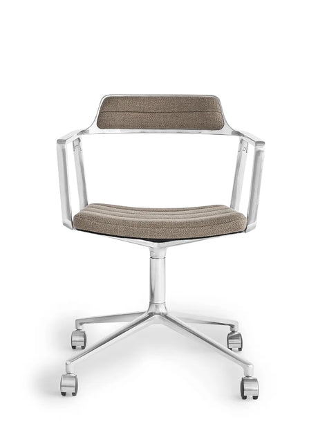 VIPP452 Swivel Chair m/Rollen, dark sand von Vipp - 1 - Jacobsen Plus
