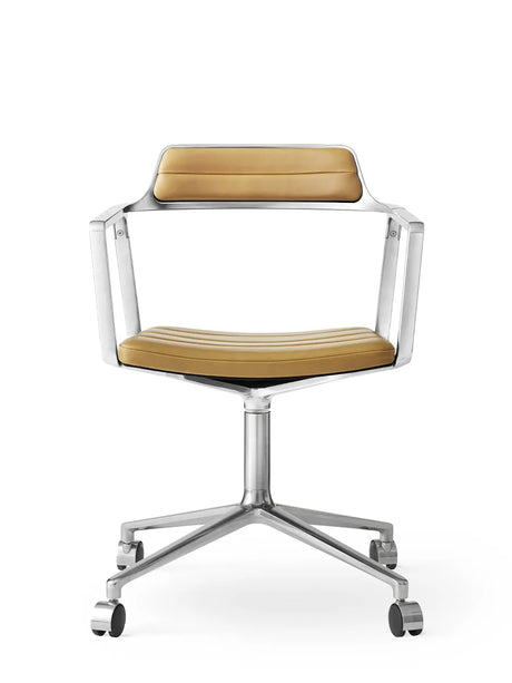 VIPP452 Swivel Chair m/hjul, camel Leder fra Vipp - 1 - Jacobsen Plus